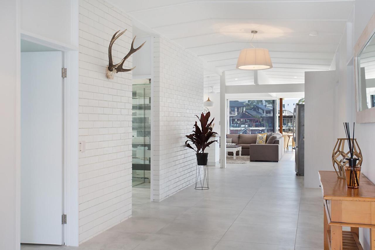 Incredible Value - Perfect For Large Families Villa Gold Coast Bagian luar foto